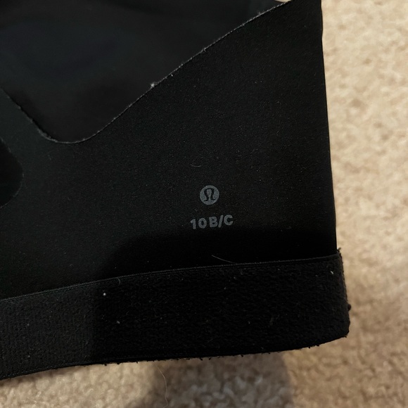 Lululemon Bring The Energy Bra - Sz 10B/C - Picture 5 of 5